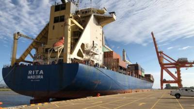 El Puerto La Plata realizó una operación de prueba por primera vez desde su inauguración
